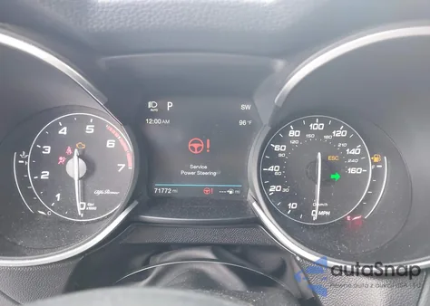 2018 Alfa Romeo Stelvio Awd из США, поврежденный, VIN ZASFAKAN4J7B75395